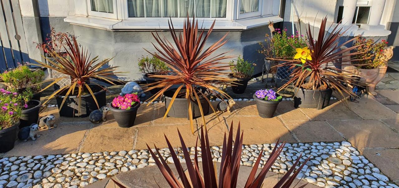 Bed and Breakfast The Aldor Skegness Esterno foto